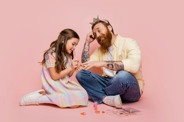 Tiny Hands, Big Style: Nailwrap Fun for Kids & Parents!