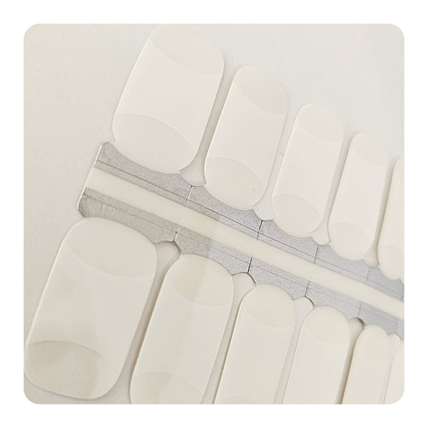 Classic White French Tip Nailwraps