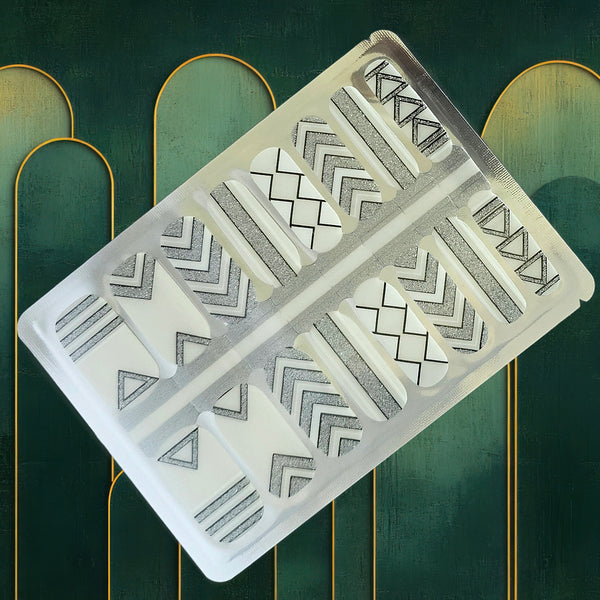 Monochrome Maze Nailwraps – Silver & White Geometric Nail Stickers