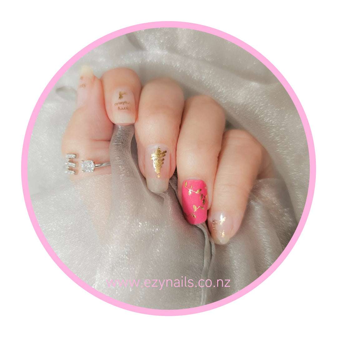 EzyNails Nail Polish Nail Wraps Golden Cheer Merry Christmas Overlay Nailwraps Set All Nailwraps