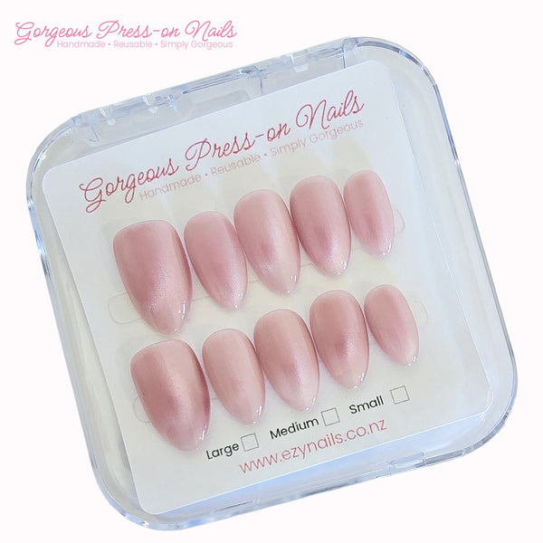Blush Cat-Eye Reusable Press-On Nails - Classic Almond Midie