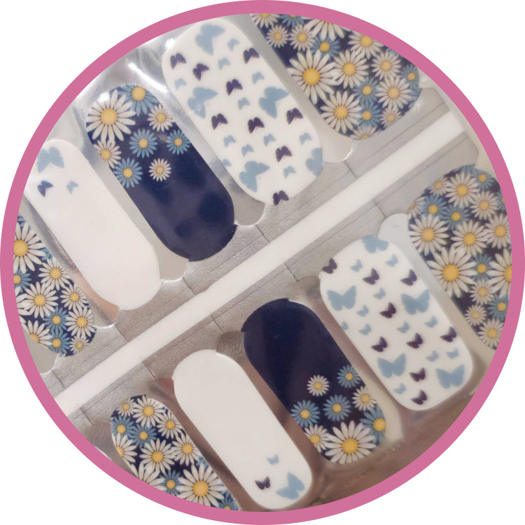 Blue butterfly daisies nailwraps