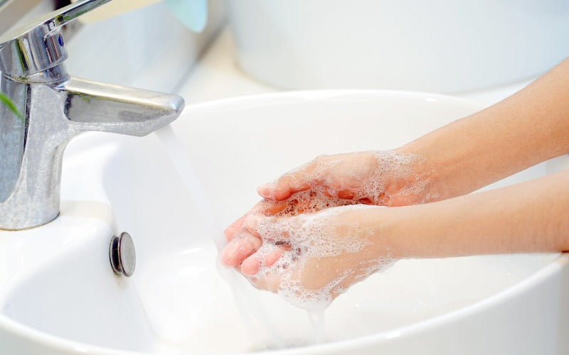 The One Step Most People Skip Before Applying Nail Wraps (And Why It Matters)