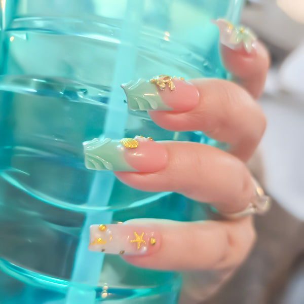 Green Tropical Floral Press On Nails – Glossy Glam Beach Set