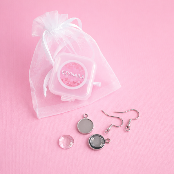 EzyNails DIY Earring Craft Kit – Turn Your Nail Wraps Into Jewellery