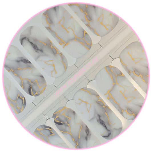 Marble Luxe Nailwraps – White & Gold Perfection