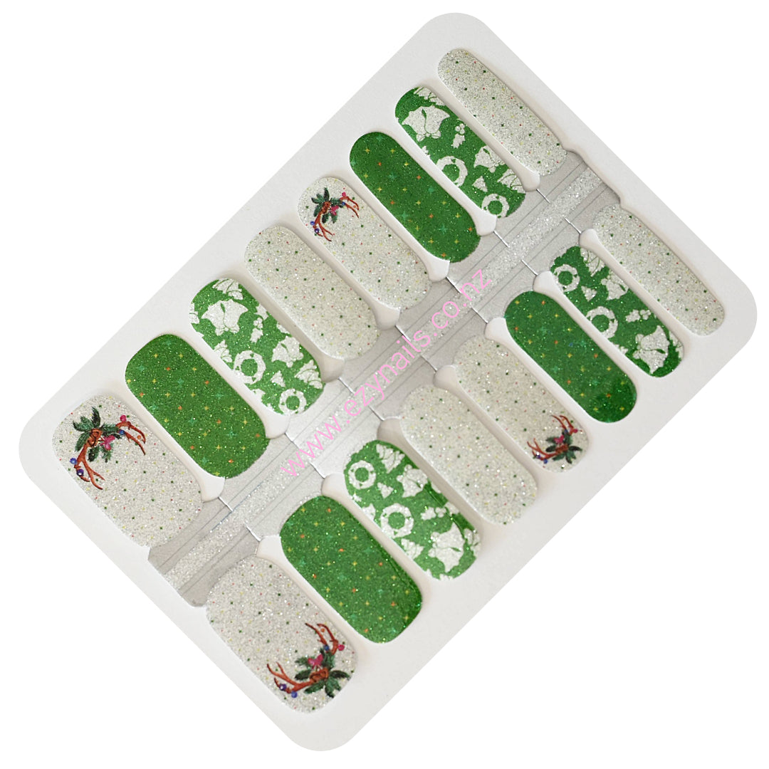 Mistletoe Magic Christmas Nail Wraps