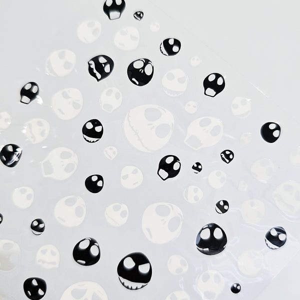 Spooky Skull Nail Stickers – Black & White Halloween Faces