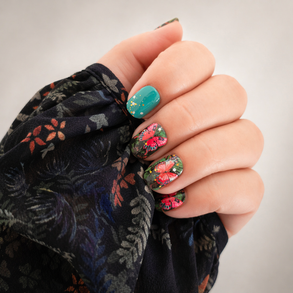 Teal Flutter Fantasy Nailwraps