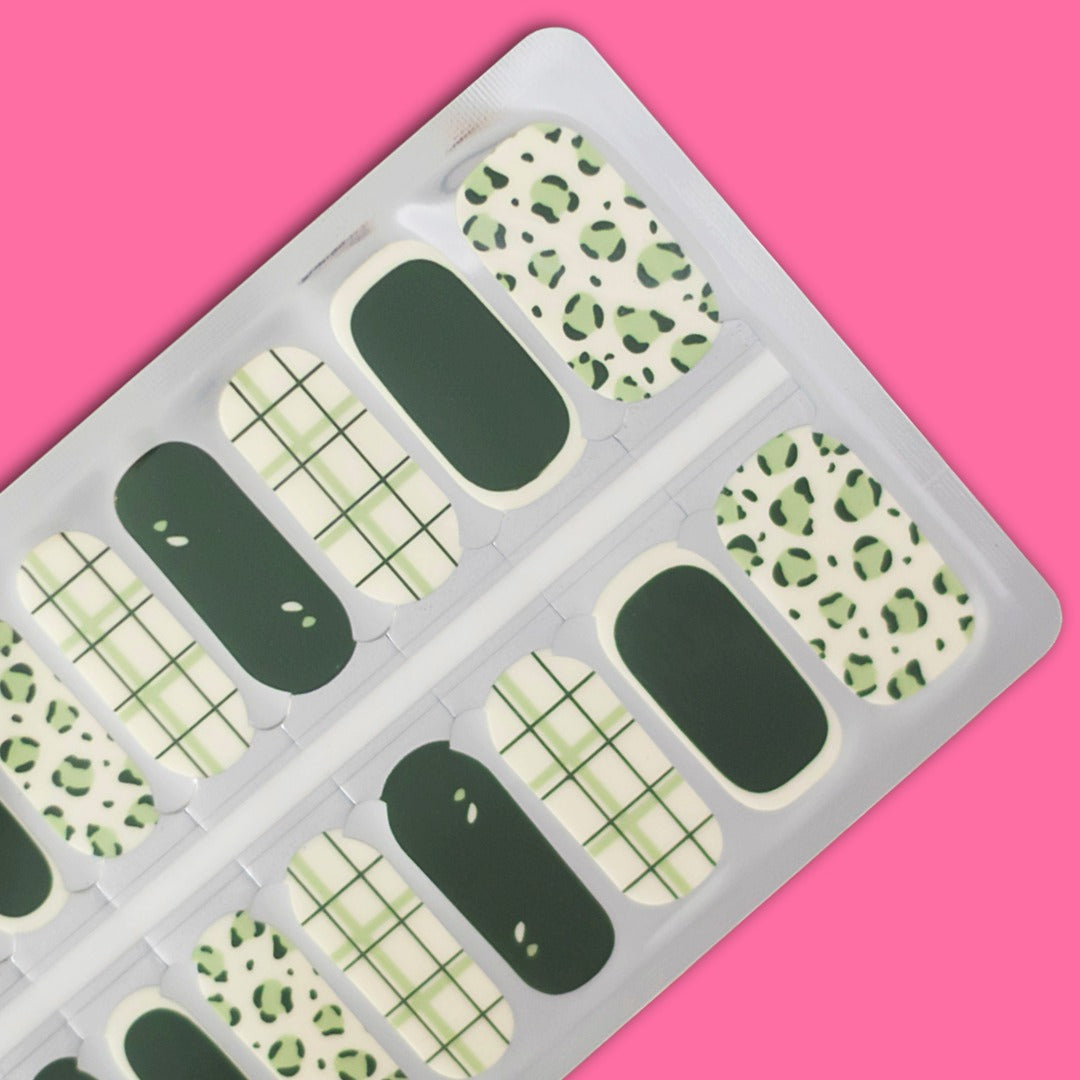 Lucky Leopard Green Nail Polish Nail Wraps